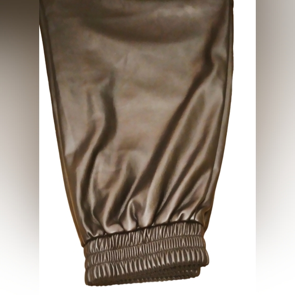 Bagatelle Collection Faux Leather Jogger Black Pants Plus Size Women Size XXL - Picture 8 of 14